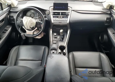 2017 Lexus Nx 200T Base z USA, uszkodzony, nr VIN JTJYARBZ6H2083415